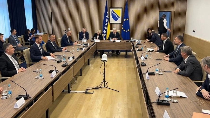 Sastanak HDZ BiH, Trojke i opozicije iz RS